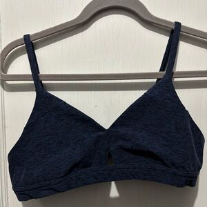 Alo Yoga Alosoft Lounge Bra